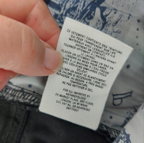 Pilcro Mid-Rise Slim Straight Jeweled Denim Jeans Size 28 - Picture 12 of 14